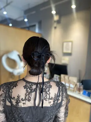 ミディアム miloc MOMOKAのヘアスタイル