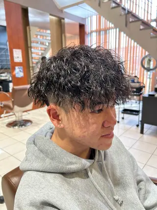 ショート パーマ メンズ 福井 太暉のヘアスタイル