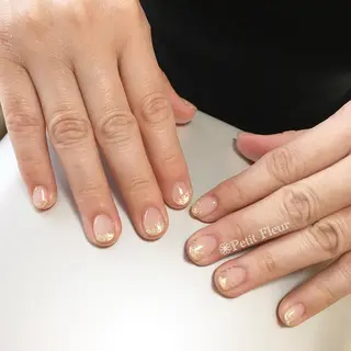 ネイル Petit Fleur所属・青柳 亜梨奈のマツエク・マツパデザイン