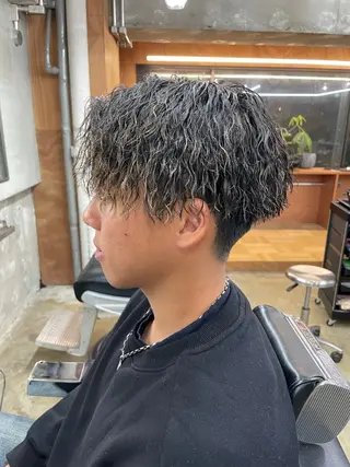 ショート パーマ ヘアアレンジ メンズ 亀井隆汰/メンズ専門 パーマ特化美容師のヘアスタイル