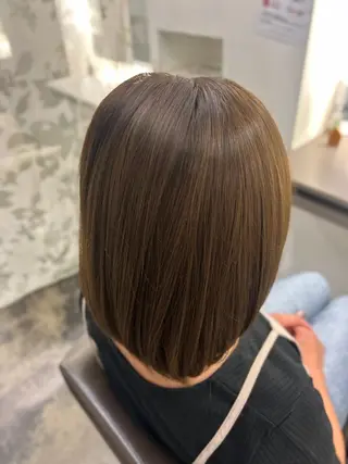 カラー 可信 麗菜のヘアスタイル