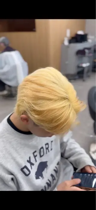 カラー メンズ 塩原 佑弦のヘアスタイル