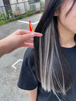 ロング 武原 虹音のヘアスタイル