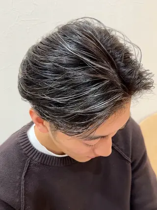 ショート カラー メンズ 白髪ぼかしハイライト レイヤー川口　元気のヘアスタイル