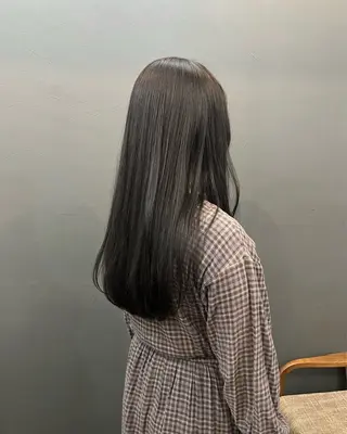ロング カラー 暗髪とオリーブ🌿 渡辺拓人のヘアスタイル