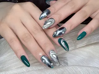 ネイル RIn 🎀のネイルデザイン