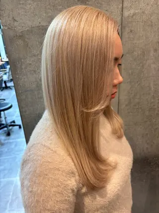 セミロング カラー 🌼ハイライト透明感 🌼maiのヘアスタイル