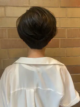 ショート ヘアメイクエルテ Yukikoのヘアスタイル