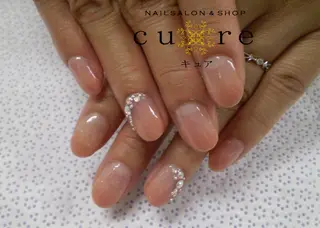 ミディアム ネイル ネイルサロン Cureのネイルデザイン