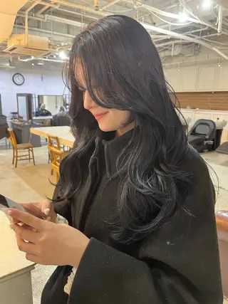 ロング La Lauren所属・ダブルカラー/透明感 💈JUNYA💈のヘアスタイル