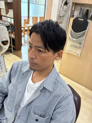 ショート メンズ 小栗 巧巳のヘアスタイル