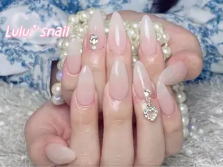 ネイル ティアラ ネイルのネイルデザイン