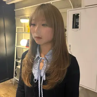 ロング カラー ヘアアレンジ 🫧ハイトーン×艶 カラー🫧 Rionのヘアスタイル