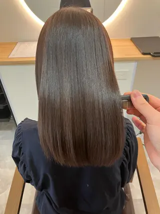 セミロング カラー ヘアアレンジ キッズ 横浜関内髪質改善 re:Magoのヘアスタイル
