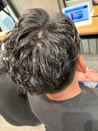 パーマ loe博多 五十嵐弘雄のヘアスタイル