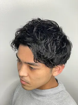 ミディアム 齋藤 大晟のヘアスタイル