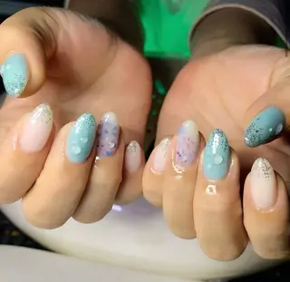 ネイル MHR nailのネイルデザイン