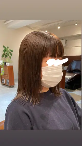 ミディアム カラー ファッションに 溶け込むstyleのヘアスタイル