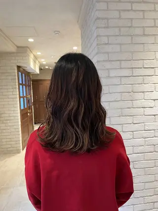 セミロング 橘 ゆきののヘアスタイル