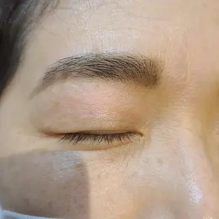 アイブロウ LASH BAR  友久のマツエク・マツパデザイン