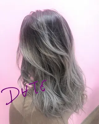 ロング カラー パーマ ヘアアレンジ メンズ キッズ ネイル マツエク・マツパ レイヤー/顔周り 韓国ヘア森田和貴のヘアスタイル