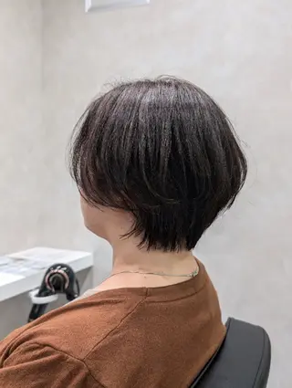 ショート カラー 髪質改善/ 上村旺武のヘアスタイル