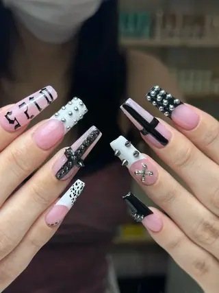 ネイル CoMo Nailのネイルデザイン