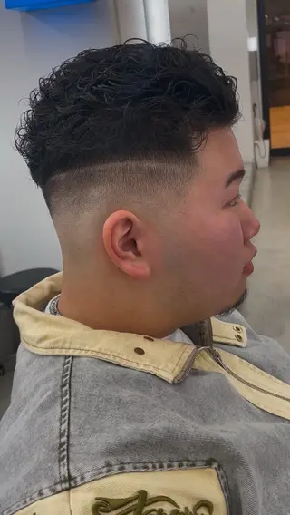 メンズ SEIYA メンズパーマ職人のヘアスタイル