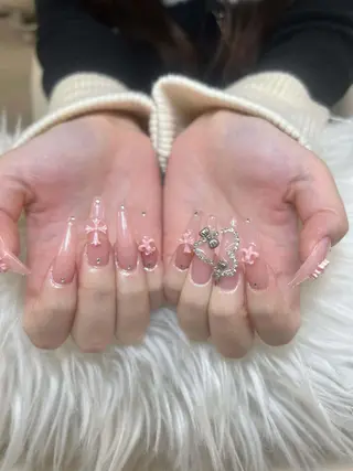 ネイル ANH ゴテゴテネイルのネイルデザイン