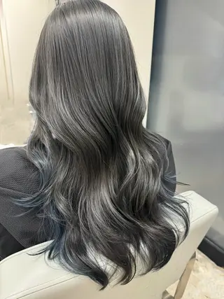ロング カラー makoto⌇レイヤ ー⌇艶カラー🍒のヘアスタイル