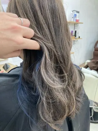 カラー 宇田川 直輝のヘアスタイル