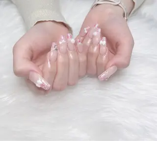 ネイル uu ネイルサロン関内🌼のネイルデザイン
