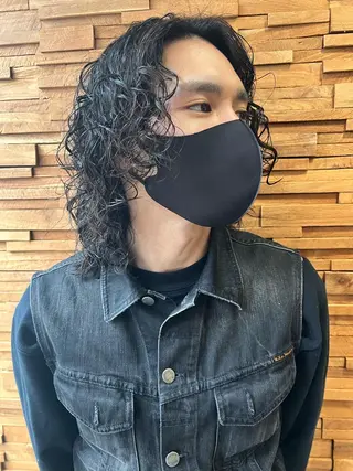 パーマ メンズ 透明感・艶感 小坂隼斗のヘアスタイル