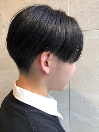 ショート レイヤー⭐️カラー ⭐️平川雅史のヘアスタイル
