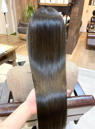 ロング カラー 髪質改善で 憧れの潤艶美髪にのヘアスタイル