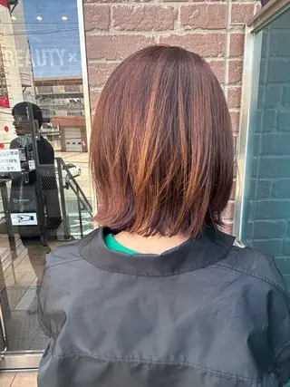 ミディアム カラー 久木原 ゆりのヘアスタイル