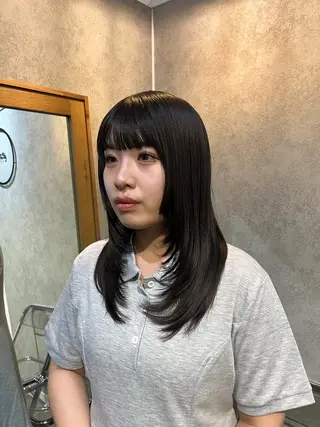 ミディアム 暖色カラー/パラッと Bob/モエのヘアスタイル