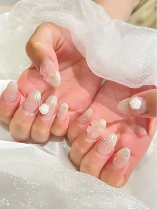 ネイル Lutena🎹 伊藤のネイルデザイン