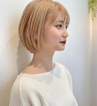 ショート カラー たつ/レイヤーカット 顔周り/髪質改善のヘアスタイル