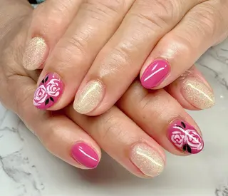 ネイル M.N_ nailのネイルデザイン