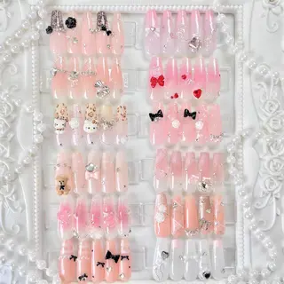 ネイル TiTi Pomme Rinoのネイルデザイン