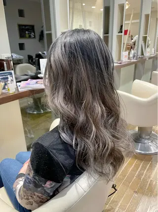ロング カラー LAP.s 中嶋　諒のヘアスタイル