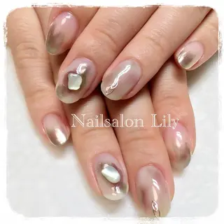 ネイル Lily*nail 🌻Mii🌻のネイルデザイン