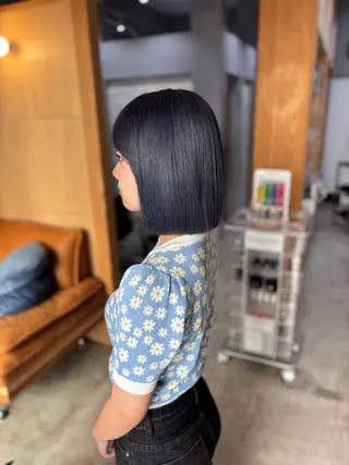 ミディアム miloc naha ナナカのヘアスタイル