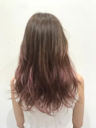 ロング ブリーチカラー☆ 再生トリートメントのヘアスタイル