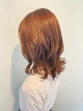ミディアム カラー 伊藤 さやかのヘアスタイル