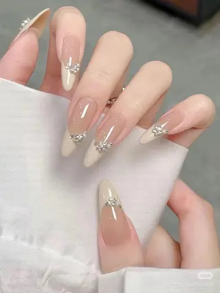 ネイル MoMoA Nail ネイル長さ出し専門店のネイルデザイン