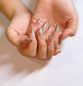 ネイル VIERU 🌈🎀💖のネイルデザイン