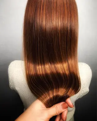 ロング KAJI MANAMIのヘアスタイル