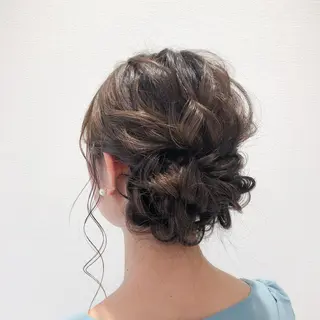 セミロング ヘアアレンジ KOTOMI .のマツエク・マツパデザイン